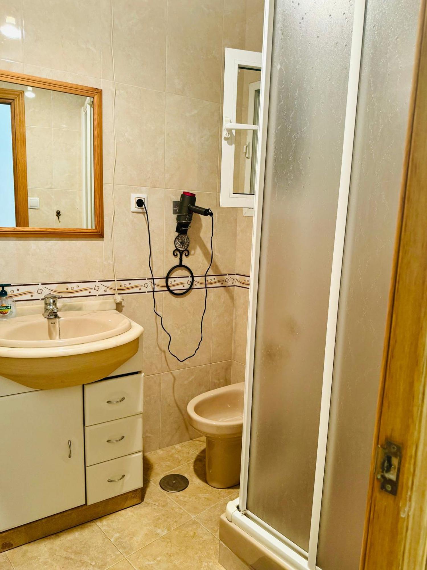 Appartement Pisos Baraja Gl à Madrid Extérieur photo