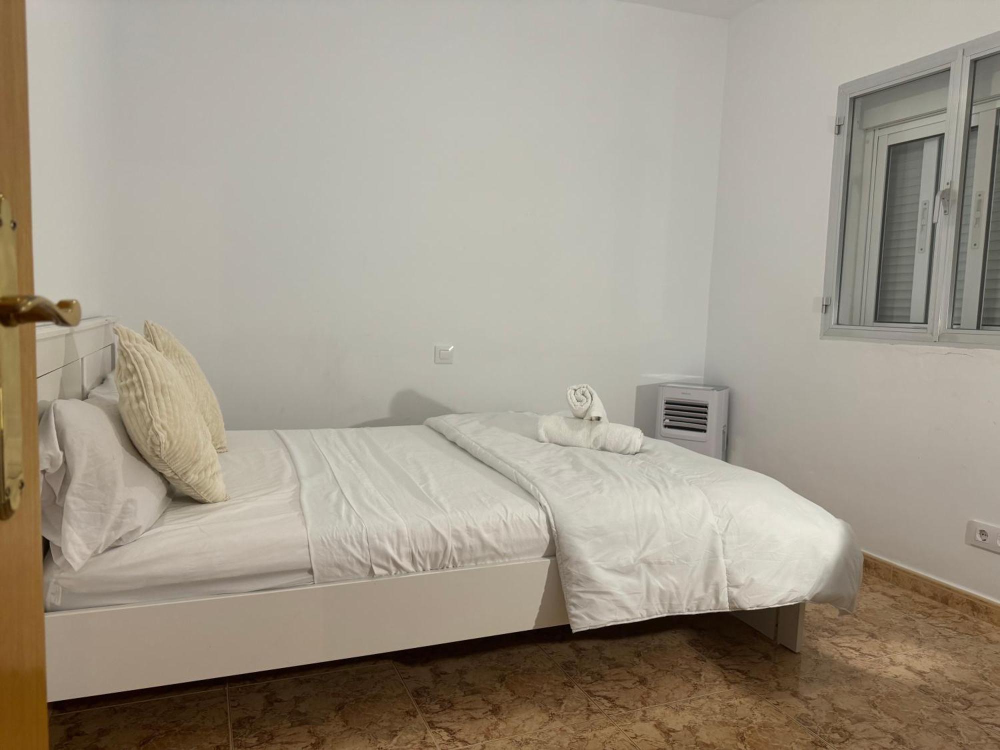 Appartement Pisos Baraja Gl à Madrid Extérieur photo