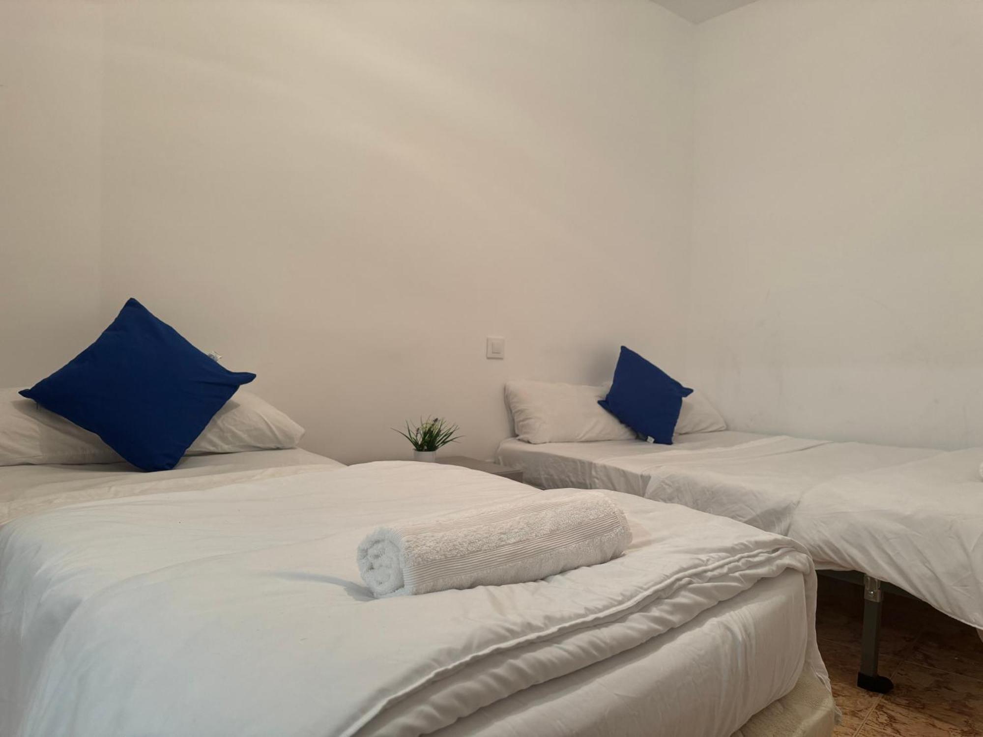 Appartement Pisos Baraja Gl à Madrid Extérieur photo